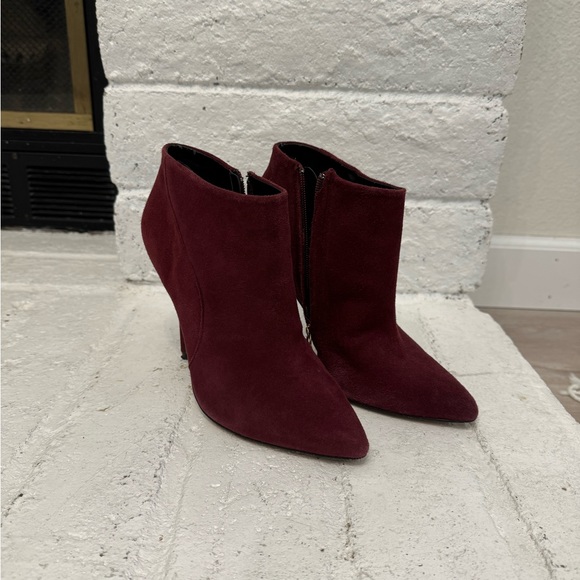 ShoeMint Booties Burgundy - Picture 1 of 7